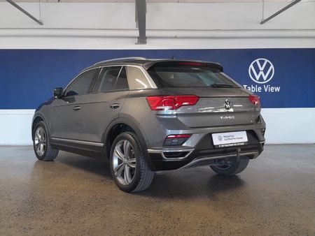2021-Volkswagen-T-Roc-20-TSI-Design-4Motion-Auto_3