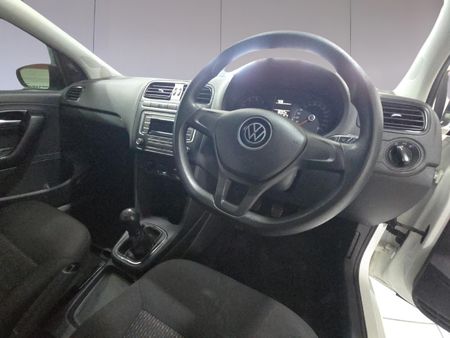 2023-Volkswagen-Polo-Vivo-14-Trendline-5-dr_12