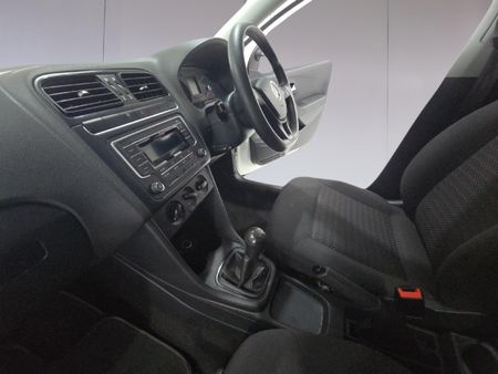 2023-Volkswagen-Polo-Vivo-14-Trendline-5-dr_18