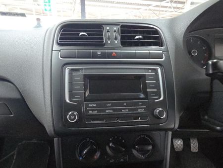2023-Volkswagen-Polo-Vivo-14-Trendline-5-dr_19