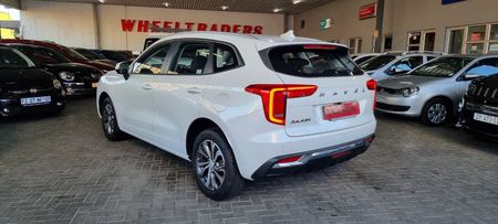 2022-Haval-Jolion-15T-Premium-Auto_2