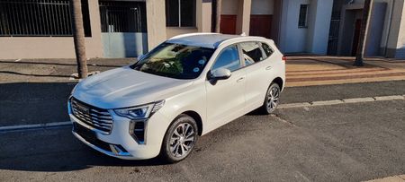 2022-Haval-Jolion-15T-Premium-Auto_5