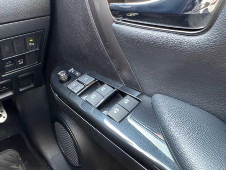 2025-Toyota-Fortuner-28GD-6-4x4-GR-S-Auto_13