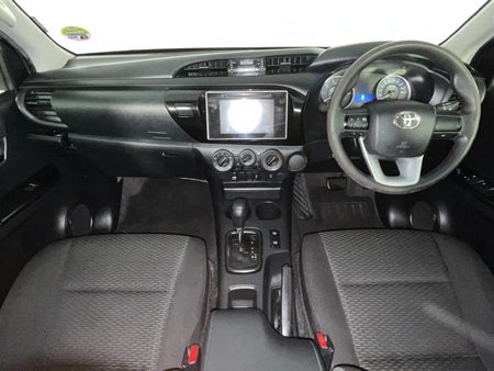 2019-Toyota-Hilux-24-GD-6-Raised-Body-SRX-Auto-Double-Cab_1