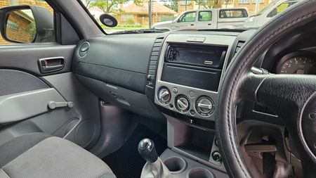 2009-Ford-Ranger-25-TD-Hi-Trail-Double-Cab_29