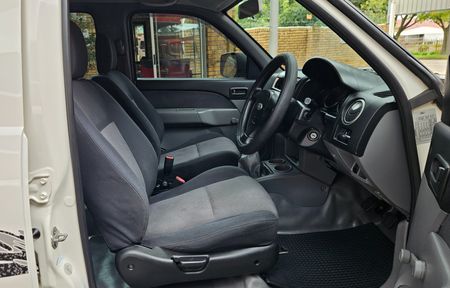 2009-Ford-Ranger-25-TD-Hi-Trail-Double-Cab_33
