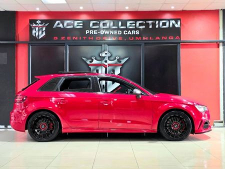 2015-Audi-S3-Sportback-quattro-Auto_8