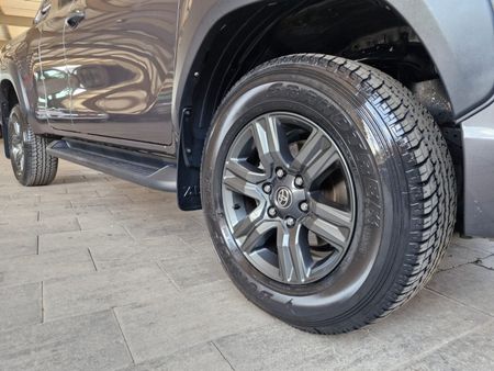 2021-Toyota-Hilux-24-GD-6-Raised-Body-Raider-Extended-Cab_9