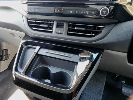 2026-Ford-Tourneo-Custom-20D-Titanium-X-Auto_13