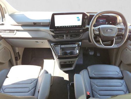 2026-Ford-Tourneo-Custom-20D-Titanium-X-Auto_15