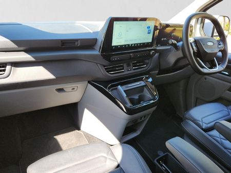 2026-Ford-Tourneo-Custom-20D-Titanium-X-Auto_8