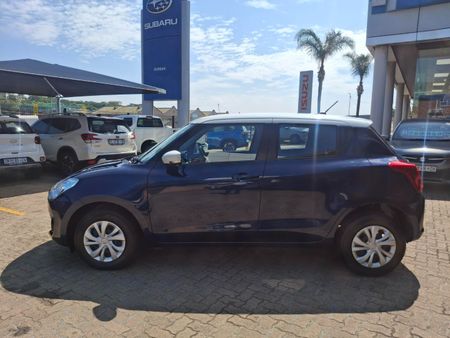 2023-Suzuki-Swift-12-GL-Auto_3