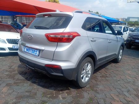 2017-Hyundai-Creta-16-Executive_12