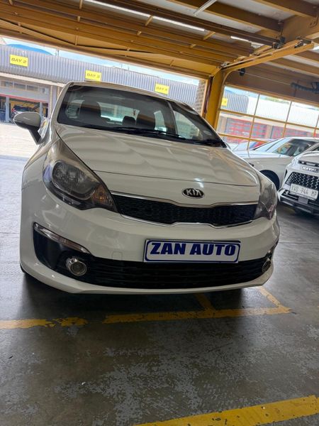 2018-Kia-Rio-2018-Kia-Rio-Sedan-14-AUTO_0