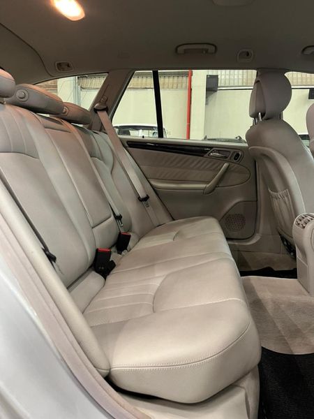 2007-Mercedes-Benz-C-Class-C-180K-Estate-Classic-Auto_12