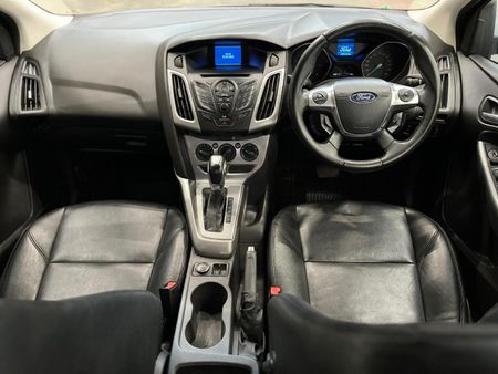 2012-Ford-Focus-20-TDCi-Trend-Auto_11