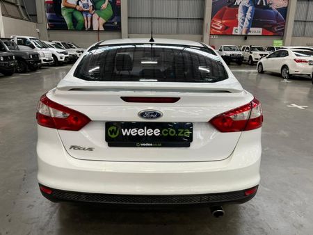 2012-Ford-Focus-20-TDCi-Trend-Auto_5