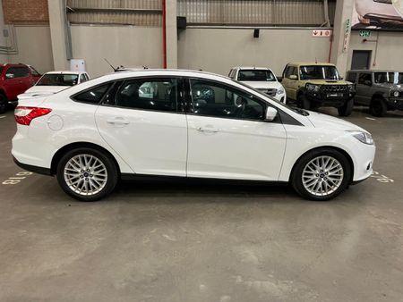 2012-Ford-Focus-20-TDCi-Trend-Auto_7