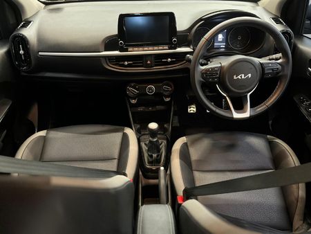 2022-Kia-Picanto-12-X-Line_11