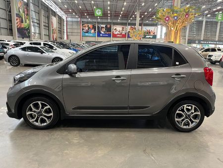 2022-Kia-Picanto-12-X-Line_3