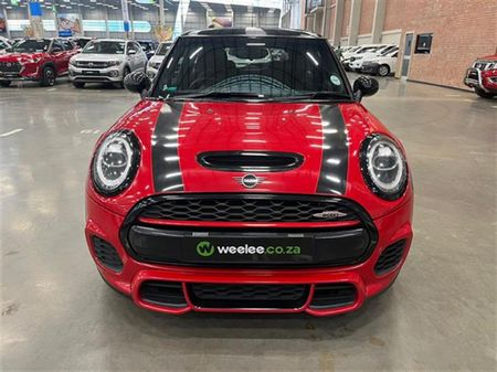 2019-MINI-Hatch-JCW-Auto_7