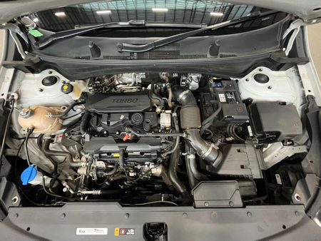 2024-Kia-Sportage-16-T-GDI-GT-Line-Auto_9