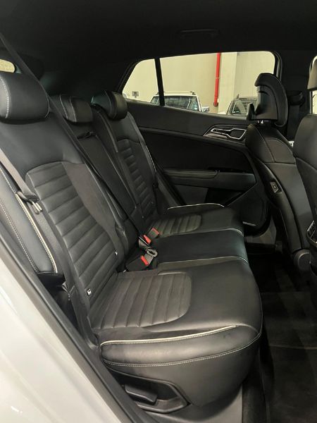 2024-Kia-Sportage-16-T-GDI-GT-Line-Auto_12
