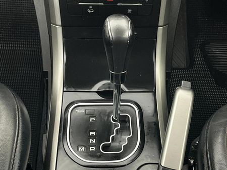 2020-Mahindra-XUV-500-22D-mHawk-7-seat-W8-Auto_9