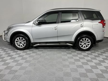 2020-Mahindra-XUV-500-22D-mHawk-7-seat-W8-Auto_17