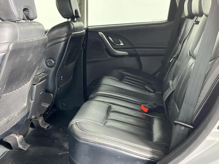 2020-Mahindra-XUV-500-22D-mHawk-7-seat-W8-Auto_2