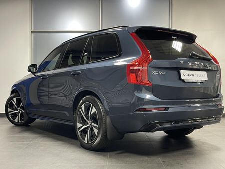 2022-Volvo-XC90-B6-Inscription-AWD_5
