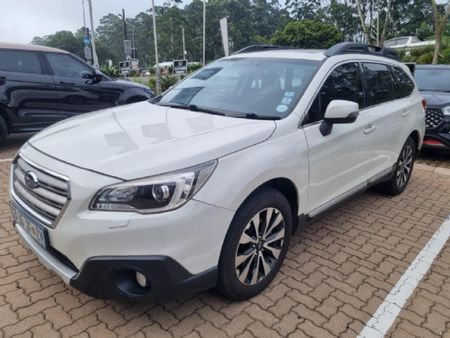 2015-Subaru-Outback-25i-S-Auto_0