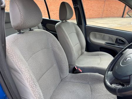 2006-Renault-Clio-14-Expression-Auto_6