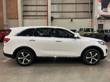 2017-Kia-Sorento-22D-LX-Auto_7