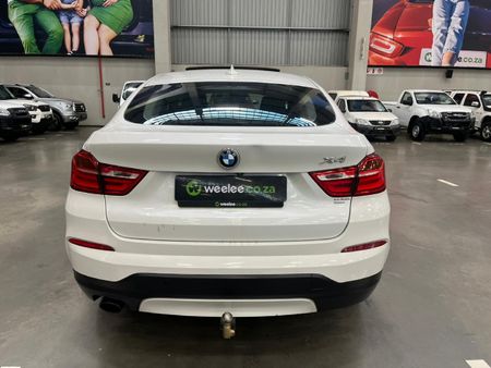 2017-BMW-X4-xDrive20d_5