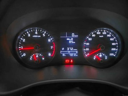 2017-Kia-Rio-12-5-dr_20