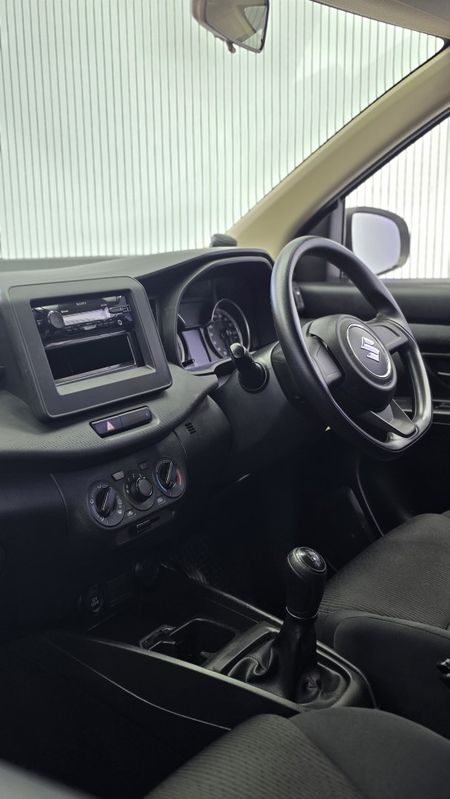 2024-Suzuki-Ertiga-15-GA_7