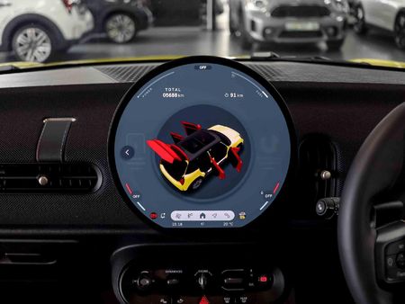 2025-MINI-Hatch-Cooper-Auto_10