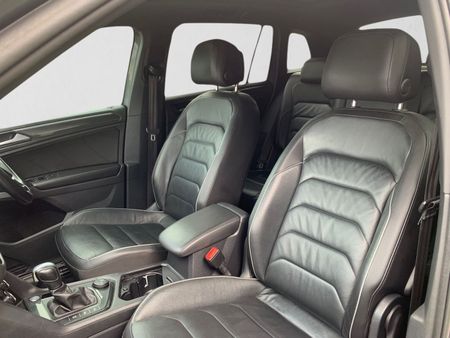 2020-Volkswagen-Tiguan-20-TSI-Highline-4Motion-Auto_12