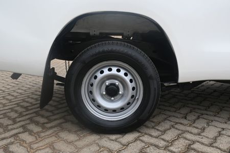 2019-Toyota-Hilux-24-GD-Single-Cab_8