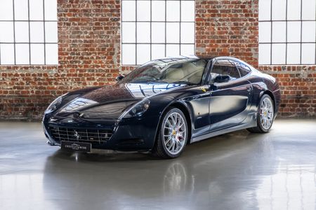 2006-Ferrari-612-Scaglietti_0