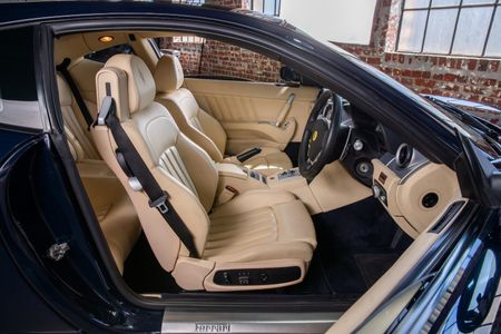 2006-Ferrari-612-Scaglietti_7