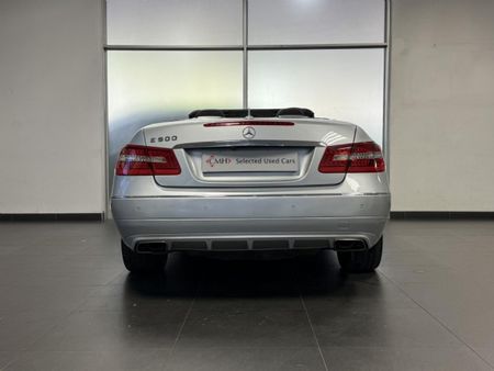 2010-Mercedes-Benz-E-Class-E-500-Cabriolet_7