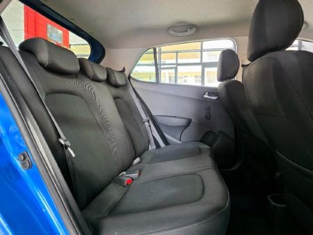 2019-Hyundai-Grand-i10-10-Motion-Auto_11