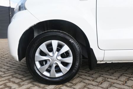 2014-Toyota-Avanza-13-SX_3