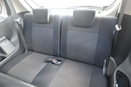 2014-Toyota-Avanza-13-SX_6