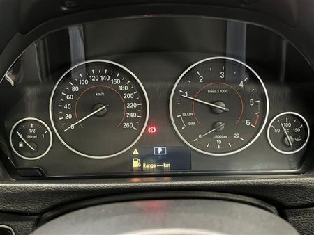 2018-BMW-3-Series-320d-M-Sport-Auto_10