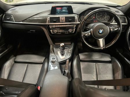 2018-BMW-3-Series-320d-M-Sport-Auto_11