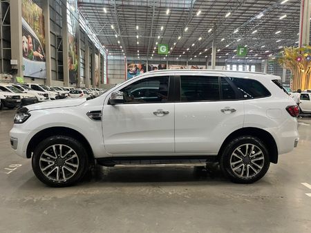 2019-Ford-Everest-20D-Bi-Turbo-LTD-4x4-Auto_3