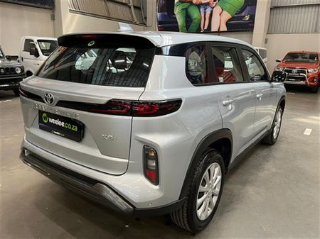 2025-Toyota-Urban-Cruiser-15-XS_6
